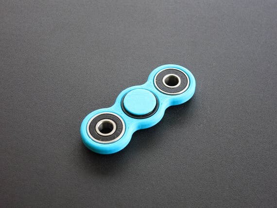 2 prong fidget spinner
