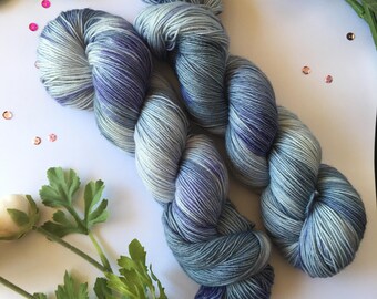 Hand dyed yarn, Purple Steel, sock weight, superwash merino, nylon, 100g, 425m.