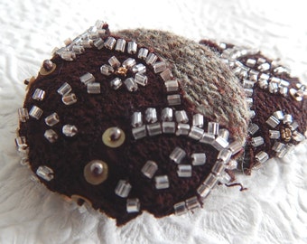 Brown beaded wool buttons, price per button, 1 7/8 inches, 1.9 inches, 4.7 cm, 48.26 mm, size 75 buttons