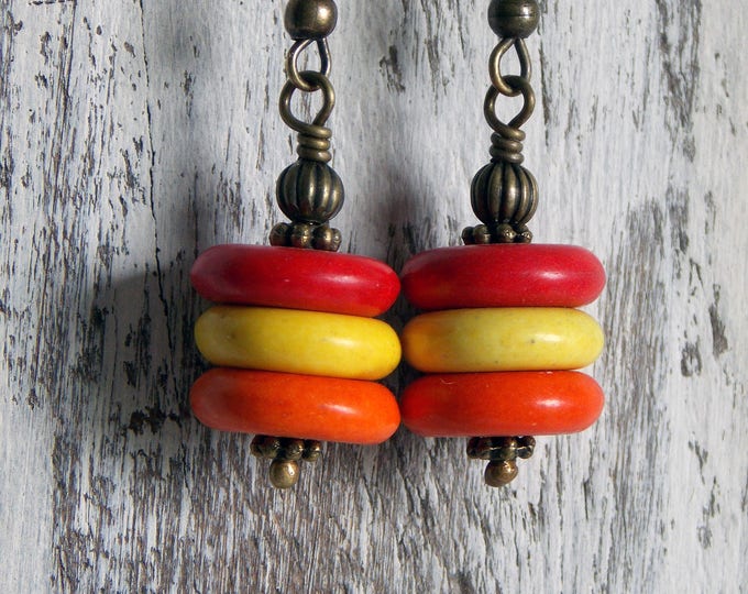 Colorful Wood Earrings Simple Light Minimalist Red Yellow Orange Wood Disk Earrings Summer Jewelry Woodland Hippie Earthy Earrings