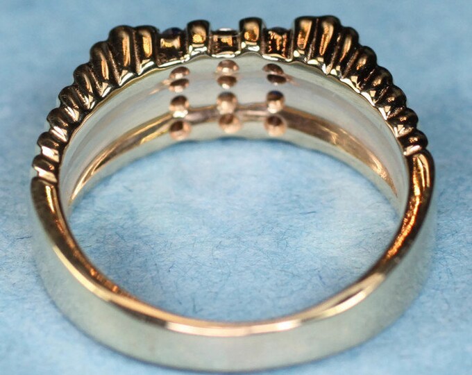Sapphire and Diamond Ring 14K Gold Modernist Design Size 6.25