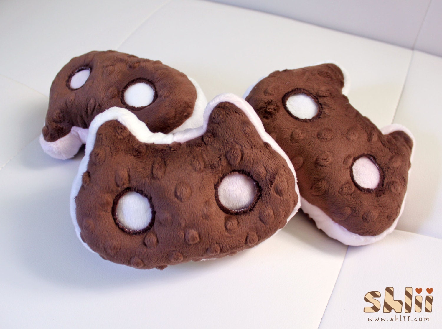 cookie plushie