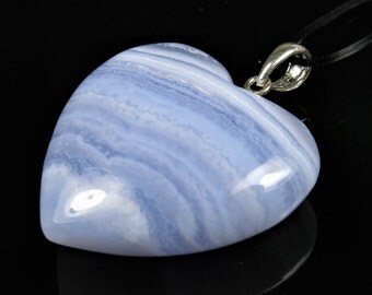 SALE - was 17.99 - Blue Lace Chalcedony Agate Small Heart Pendant with 925 Bail - 26mm x 26mm x 9.7mm - B6488