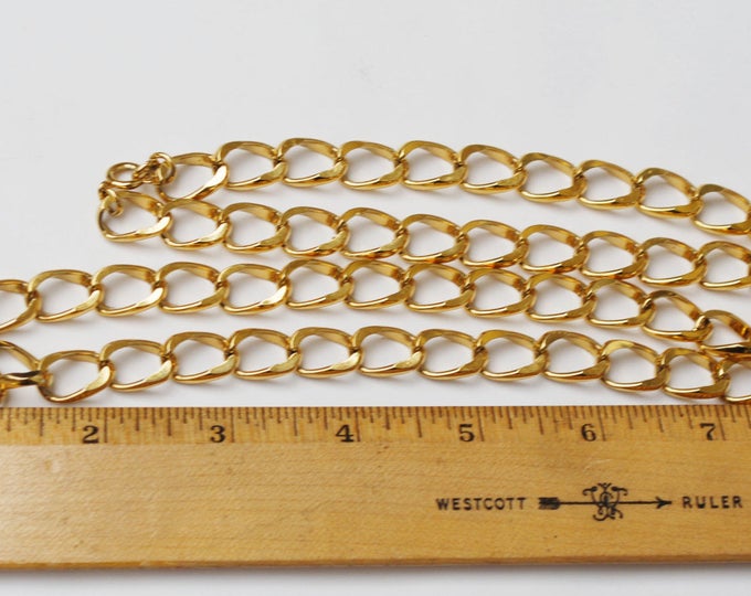 Vintage Chunky Gold Chain link - necklace - Mid century 30 inches