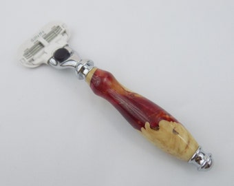 Venus or Mach 3 Resin and Maple Burl Razor