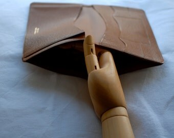 English Made, Vintage Tan Hide wallet/bill fold, Lovely Christmas or Thanksgiving Gift