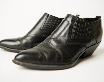 Vintage 90's Zodiac Black Leather Ankle Boots / Western Booties / Size 5.5