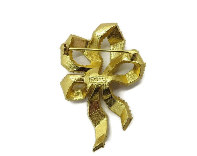 ON SALE! Trifari Bow Brooch, Vintage Goldtone Pin, Textured Bow, Signed Trifari Jewelry
