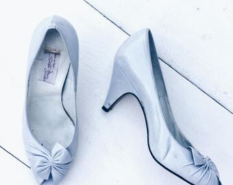 1980s Powder Blue Peep Toe Pumps | Size 6 - 6.5 | 80s Light Blue High Heels | Vintage Shoes