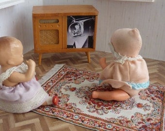 Vintage / / TV / / TV / / wood / / Dollhouse / / about 1950
