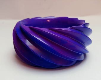 Vintage blue purple lucite bangle West Germany