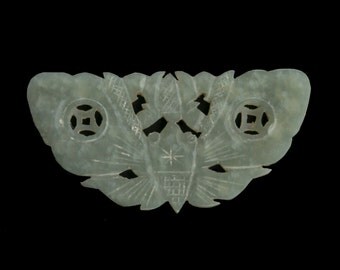 Vintage hand carved nephrite jade moth plaque.50x26mm avg. size. b4-jad483(e)