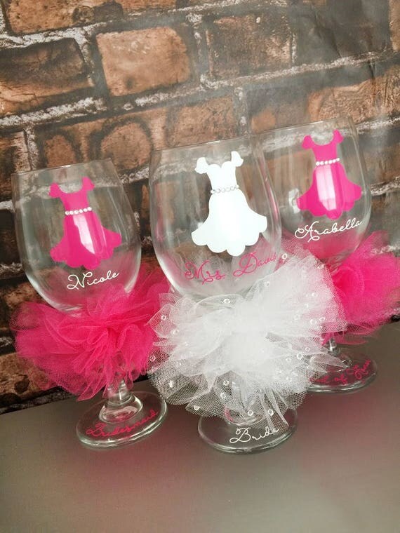 Personalized Wedding Glasses Set of Bridal Party Glasses