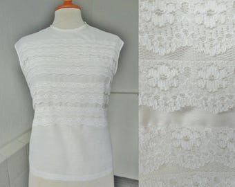 50s White Blouse With Lace Ruffles