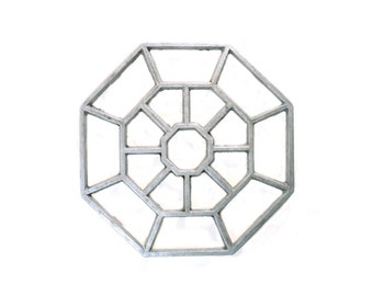 Octogonal Alu Trivet, French Retro Kitchenalia
