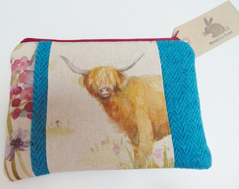 Handmade Highland Cow Makeup Bag, Voyage Highland Cattle, Hedgerow and Tweed Padded Pouch