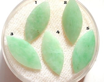 S A L E 50% Off!!! GREEN JADEITE JADE Marquise Cabochon (approx. 14x6x1mm)