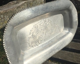 Forged metal plate forged metal tray Metal serving tray Metal serving plate Forged Metal Serving platter Serving tray LOVE IT ALL Boutique