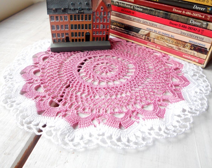 9 inch Doily, Handmade Crochet Round Doily, Light Purple and White Doily, White Tablecloth, Table Decoration, Gift for Her, Housewarming