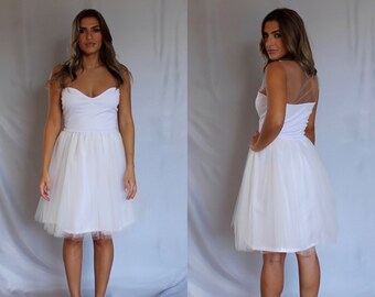 Beach wedding dress, short wedding dress, simple wedding dress, boho wedding dress, wedding dress, white tulle dress, homecoming dress.