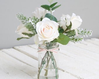 Faux flowers - artificial flowers - faux Bouquet - Christmas flower arrangement - Artificial Rose bouquet - Scandi style faux flower