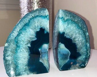 blue agate geode properties