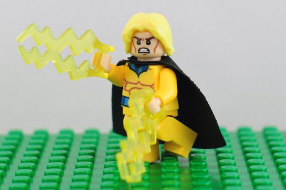 lego marvel avengers sentry