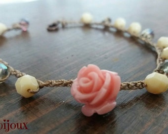 Bracelet with crystals and little rose