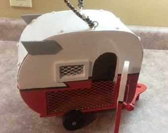 Retro Camper Bird Feeder