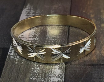 10k solid gold men's wedding band