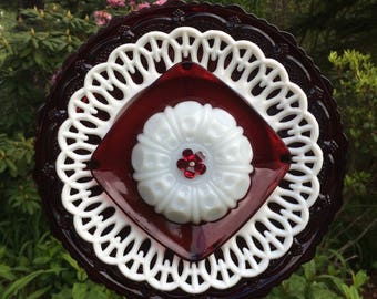 Repurposed Glass Flower/Suncatcher/Wall Decor/Garden Art