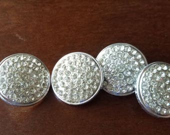 Vintage Buttons-4 beautiful matching rhinestones silver metal (mar 226 17)