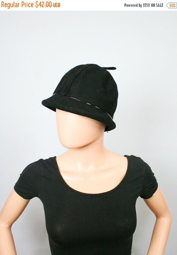 Vintage Adolfo Mod Hat / Black Wool Felt Hat / 1970s By Ontheprowl