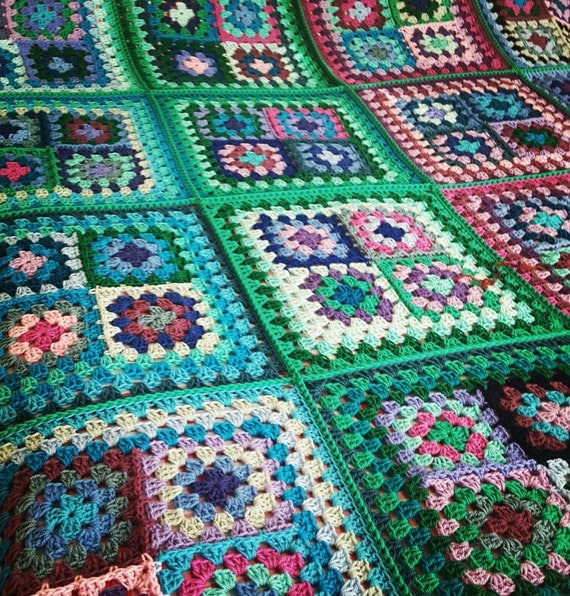 Retro Granny Squares Blanket Afghan 70" x 70" In Stock