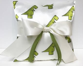 Dinosaur ring bearer pillow, ring pillow, dino pillow, dino ring bearer pillow, Dinosaur wedding, Trex Wedding, Wedding Pillow