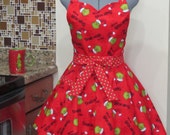 Grinchmas Apron on Red