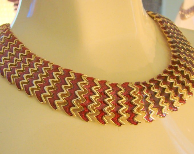 Vintage Modernist Statement Red Enamel Goldtone Bib Necklace / Runway / Jewelry / Jewellery