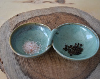 Ceramic Salt and Pepper Bowls, Stoneware Salt And Pepper, Condiment Bowls,Pottery Dip Bowl, Sauce Dish, Kitchen decor