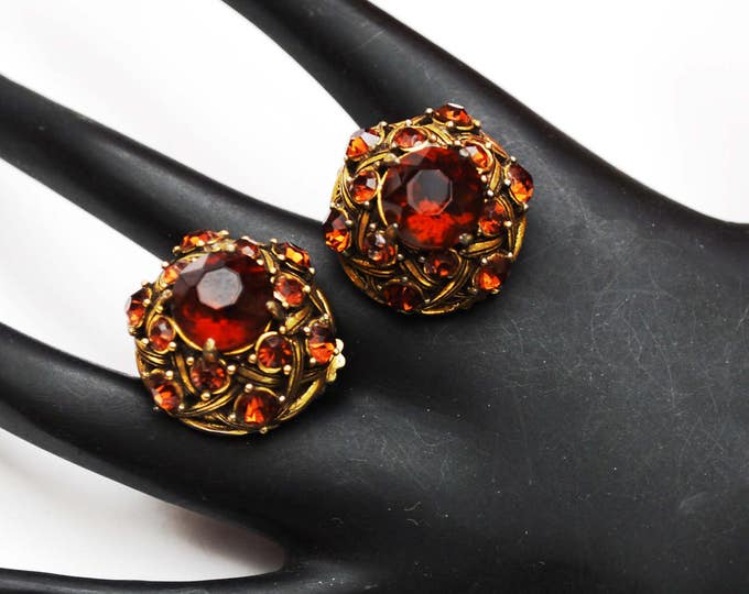 Hollycraft Rhinestone Earrings - Brown Topaz crystal - Gold metal Clip on earring -Signed