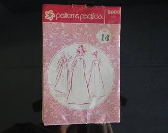 Vintage Patterns Pacifica #3003 Hawaiian Long Dress Mumu Sewing Pattern - Uncut Unused Vintage Sewing Pattern - Doll Pattern Included