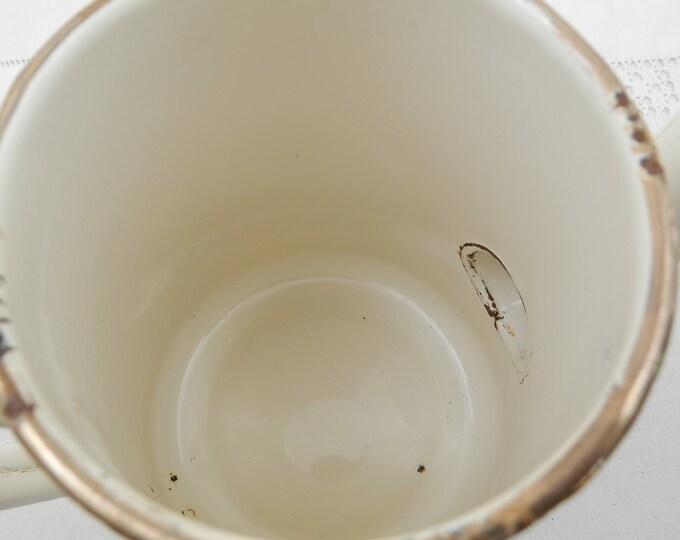 Antique Gooseneck Kettle Gold and Beige Chippy Enamelware Coffee Pot, Cafetière, French Country Decor, Cottage, Farmhouse, Kitchen, France Antique Gooseneck Kettle Gold and Beige Chippy Enamelware Coffee Pot, Cafetière, French Country Decor, Cottage, Farmhouse, Kitchen, France