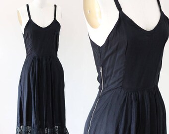 1940s black lace slip // 1940s slip dress // vintage lace slip