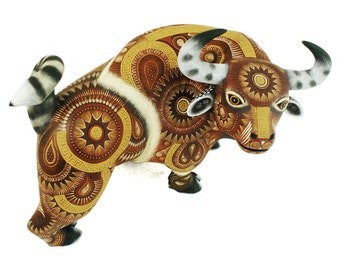 Alebrije Oaxacan Wood Carving Rocio Fabian Melchor Museum Quality Bull Sculpture