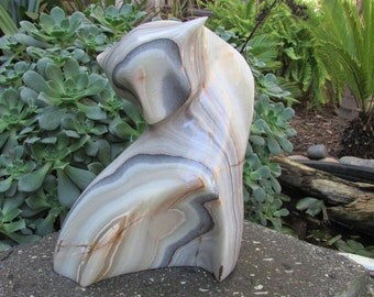 onyx cat statue