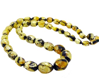 Art Deco Vintage Venetian Murano Black and Gold Foil Glass Beads Necklace