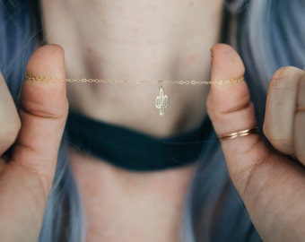 Tiny cactus necklace - cactus necklace gold - arizona necklace - desert necklace - minimalist necklace - travel necklace - cactus necklace
