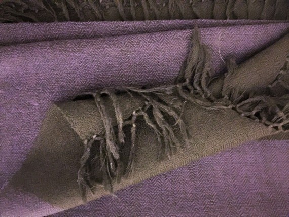 Hand Woven pure sheep merino wool stole scarf shawl wrap woven with exotic purple with a broad black border from Himachal area