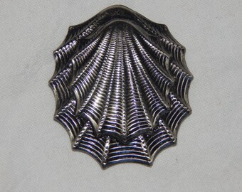 Vintage Jeri-Lou Scarf Clip Silver Tone 3-D Layered Textured Silver Scarf Clip Signed Jeri-Lou