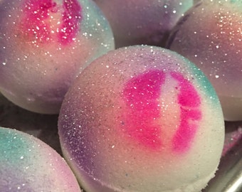 Unicorn Kisses Bath Bomb Natural Handmade Bath Fizzy