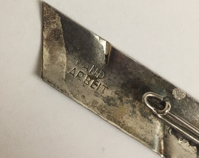 Storewide 25% Off SALE Vintage Hand Arbeit Sterling Silver Modernist Elongated Brooch Pin Featuring Raised Ripple Design